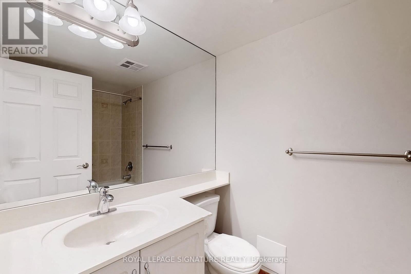 521 - 80 Harrison Garden Boulevard, Toronto, Ontario  M2N 7E3 - Photo 25 - C12593414