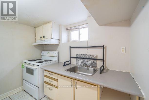 2982 Bayview Avenue, Toronto, Ontario  M2N 5K8 - Photo 19 - C12593426