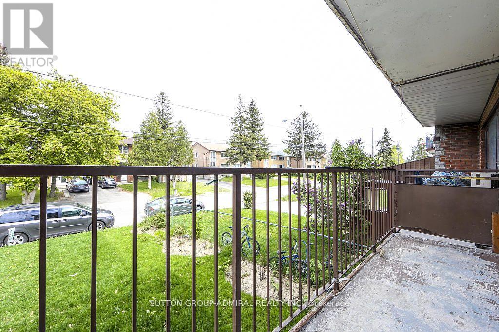 Unit 2 - 28 Garthdale Court, Toronto, Ontario  M3H 5P8 - Photo 8 - C12593428