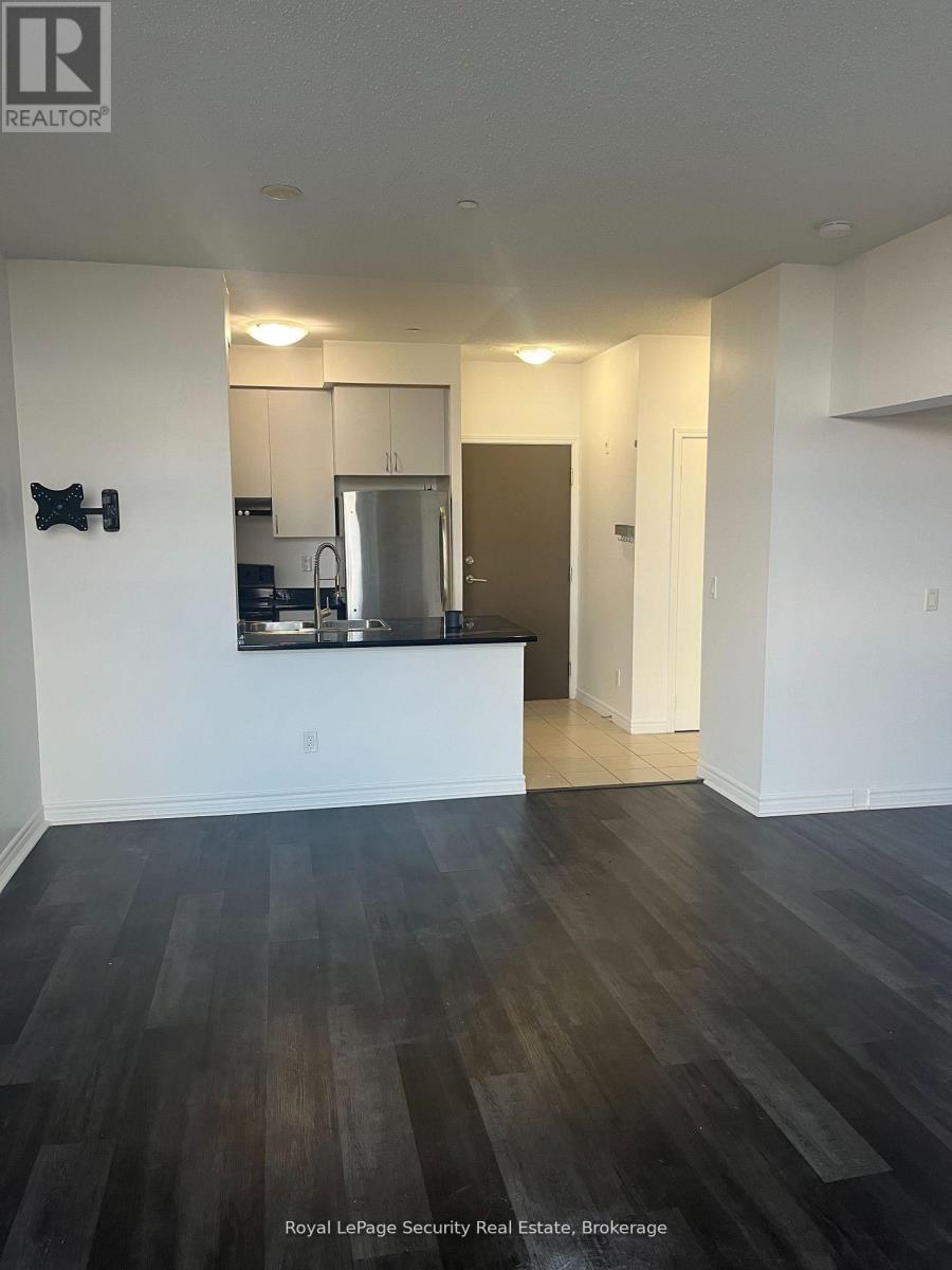 Ph4 - 35 Saranac Boulevard, Toronto, Ontario  M6A 2G4 - Photo 6 - C12593468