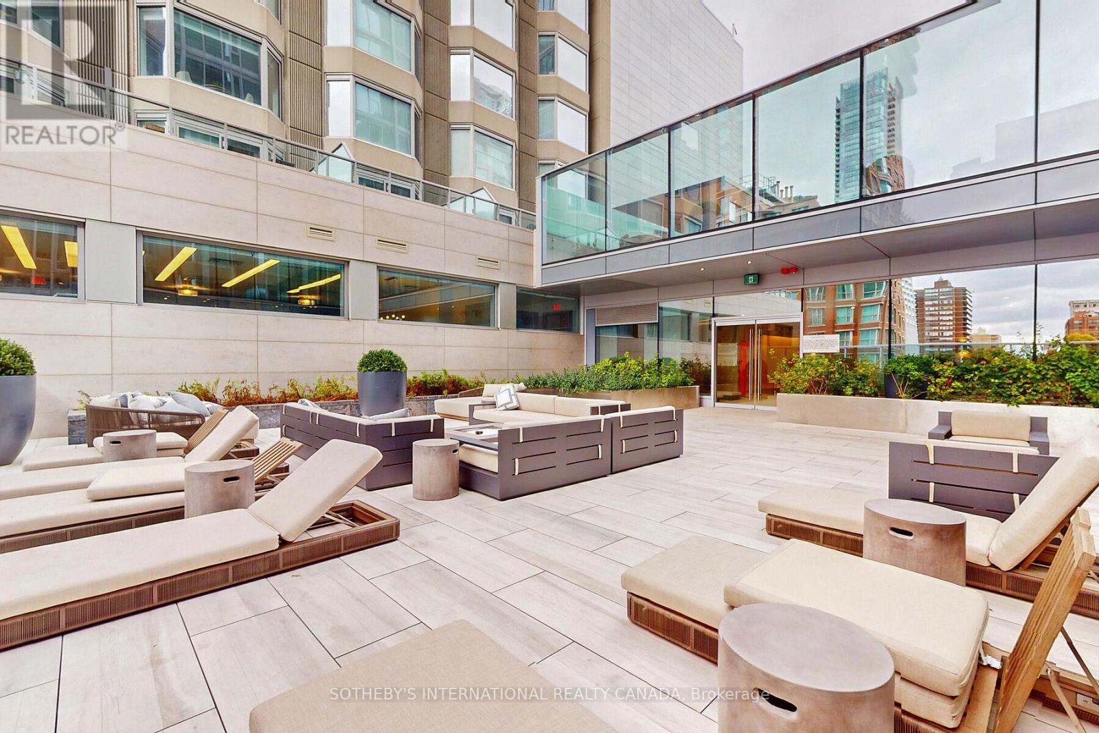 605 - 188 Cumberland Street, Toronto, Ontario  M5R 1A8 - Photo 19 - C12593474