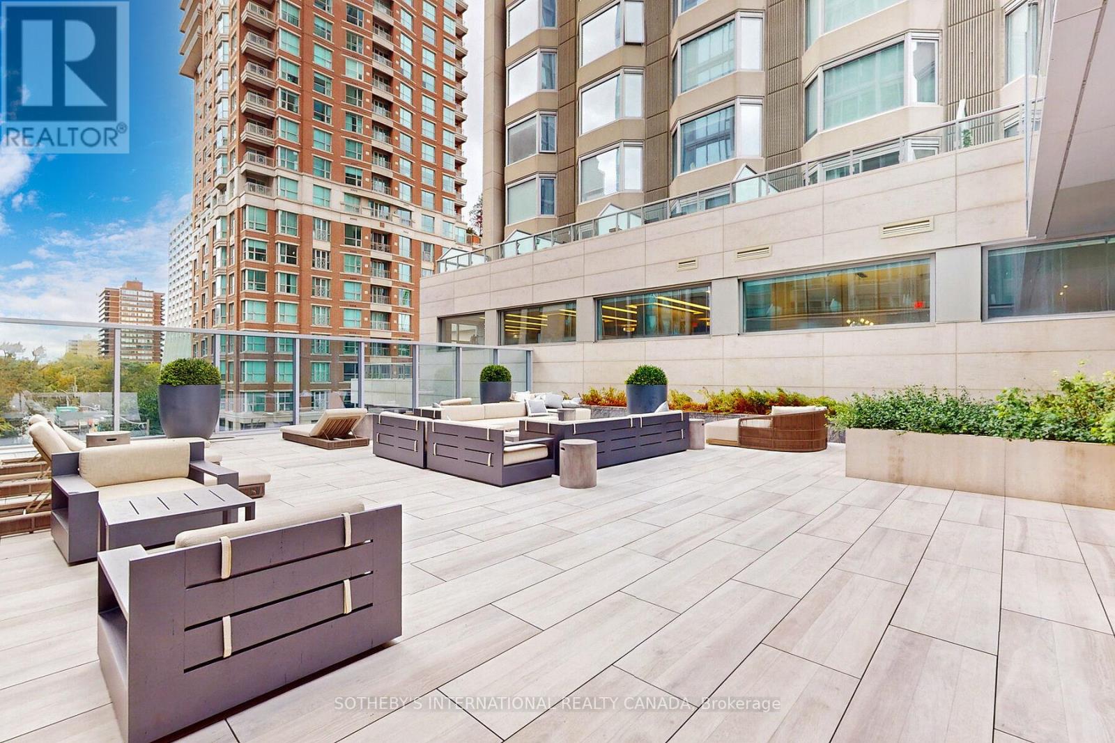 605 - 188 Cumberland Street, Toronto, Ontario  M5R 1A8 - Photo 21 - C12593474