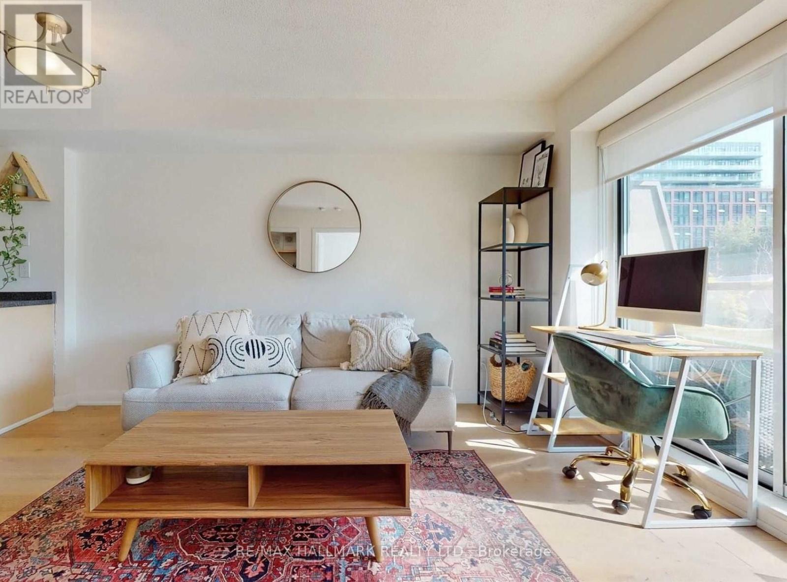 408 - 140 Bathurst Street, Toronto, Ontario  M5V 3N8 - Photo 3 - C12593502