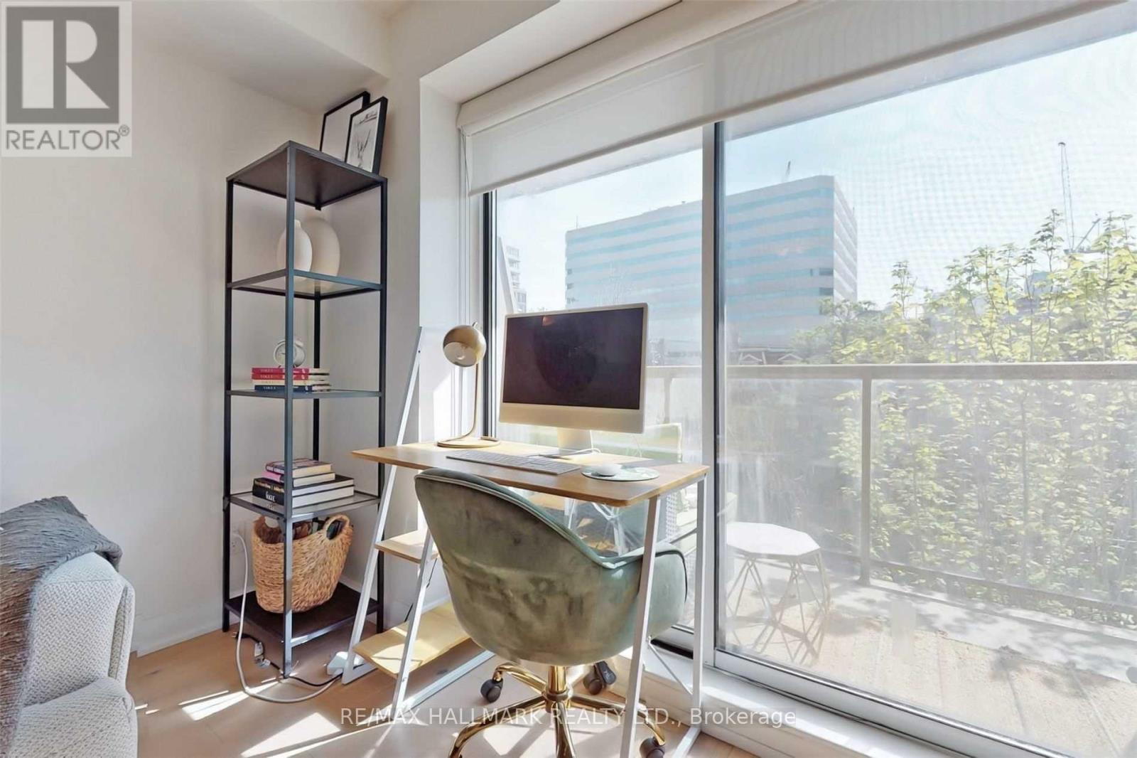 408 - 140 Bathurst Street, Toronto, Ontario  M5V 3N8 - Photo 4 - C12593502