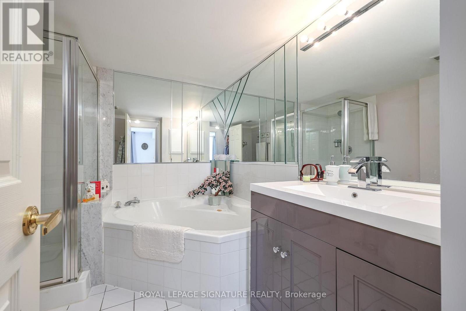 1208 - 3233 Eglinton Avenue E, Toronto, Ontario  M1J 3N6 - Photo 13 - E12593304