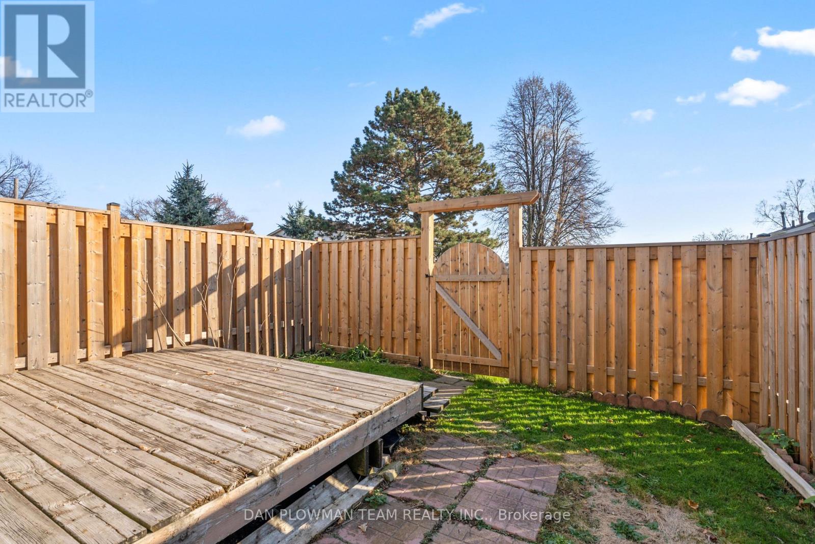 83 - 611 Galahad Drive, Oshawa, Ontario  L1K 1M1 - Photo 32 - E12593470