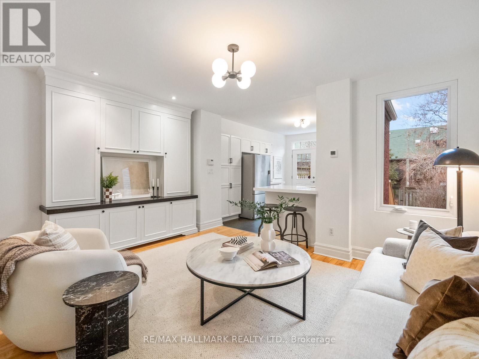 132 Withrow Avenue, Toronto, Ontario  M4K 1C9 - Photo 12 - E12593496