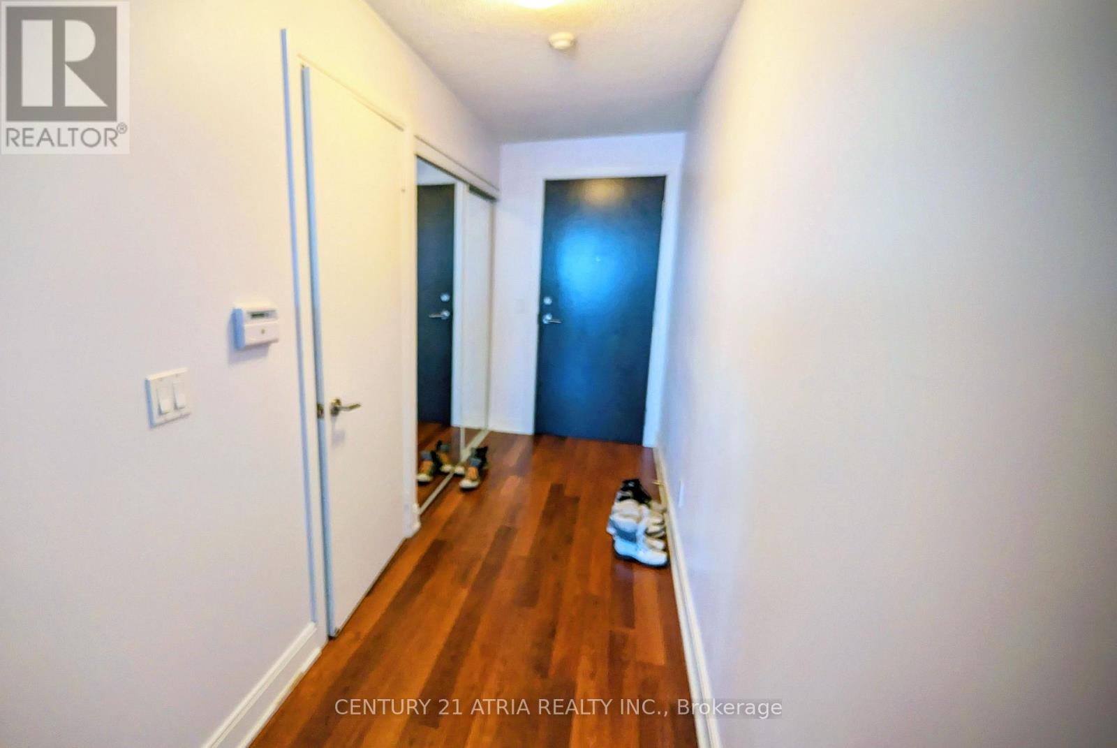 2812 - 125 VILLAGE GREEN SQUARE, Toronto, Ontario