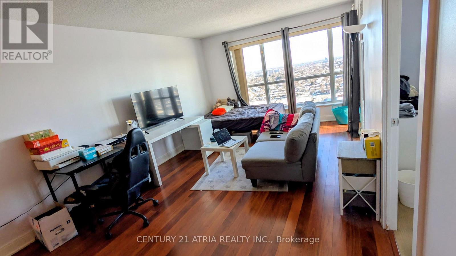 2812 - 125 Village Green Square, Toronto, Ontario  M1S 0L1 - Photo 5 - E12593504