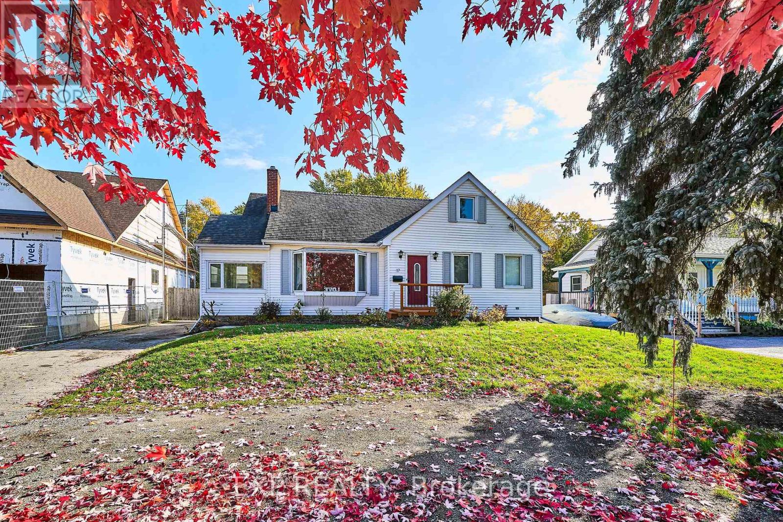 17 Eastwood Avenue N, Oshawa, Ontario  L1G 3Y5 - Photo 45 - E12593526