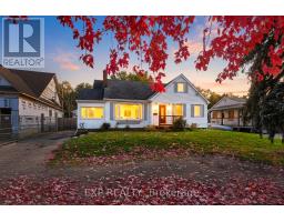 17 EASTWOOD AVENUE N, Oshawa, Ontario