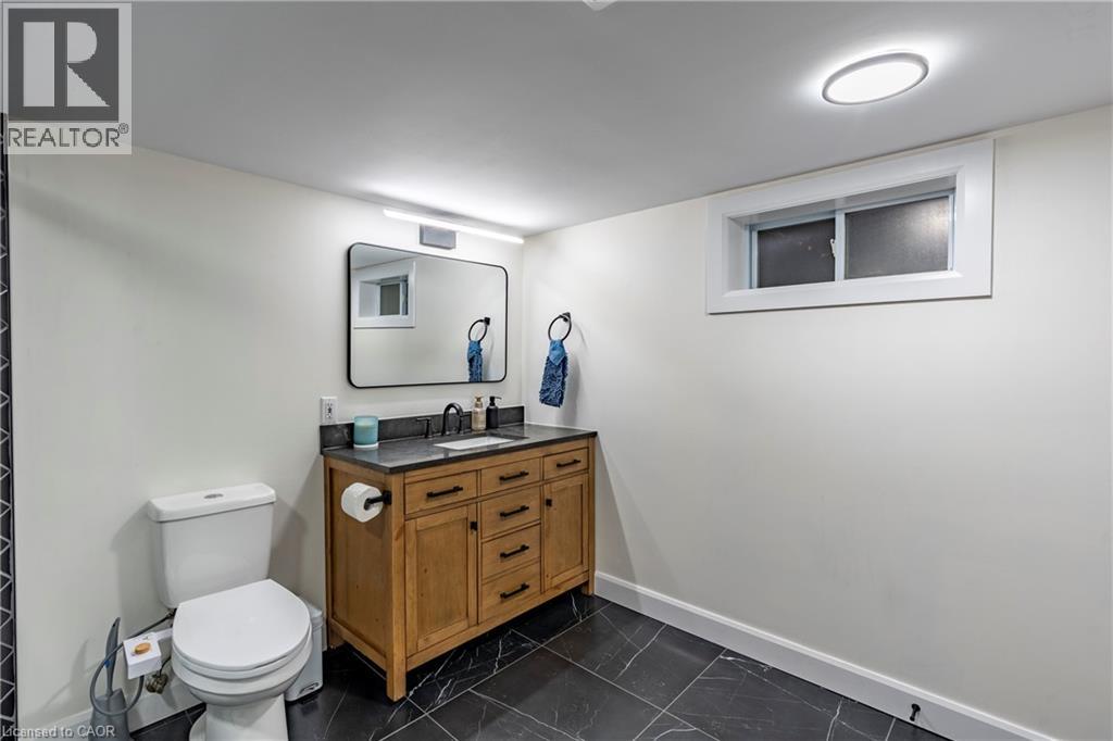 266 Melrose Avenue, Kitchener, Ontario  N2H 2C1 - Photo 34 - 40791612