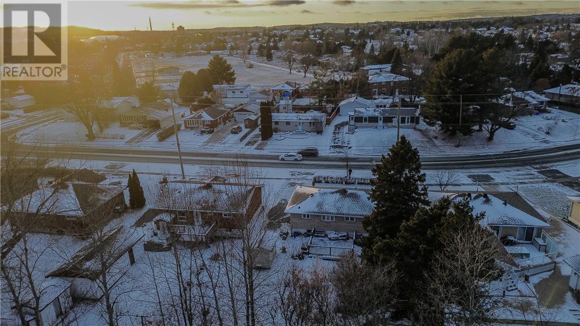 1414 Lansing Avenue, Sudbury, Ontario P3A 4C7 - Photo 3 - 2125838