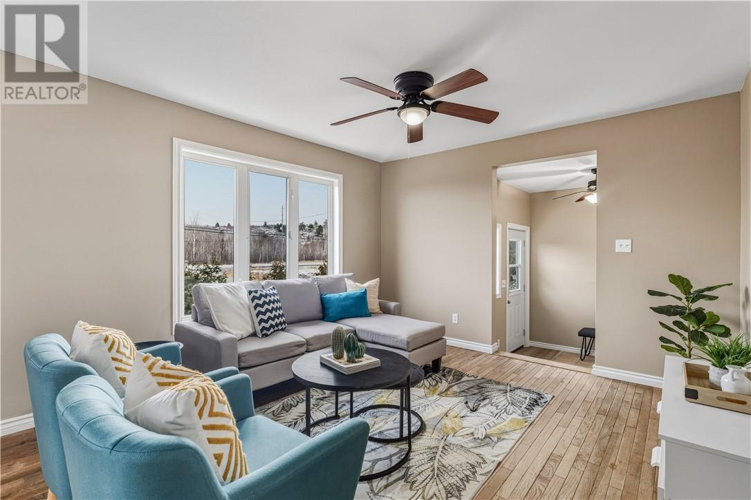 1450 Highway 17 East, Wahnapitae, Ontario P0M 3C0 - Photo 4 - 2125832