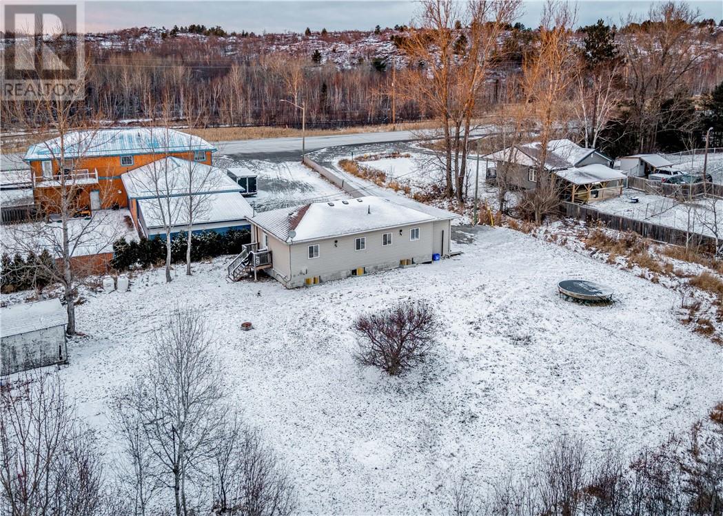 1450 Highway 17 East, Wahnapitae, Ontario P0M 3C0 - Photo 34 - 2125831