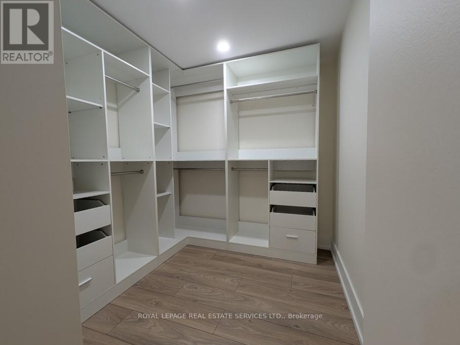 65 Villagewood Court, Vaughan, Ontario  L4L 8V9 - Photo 16 - N12593290