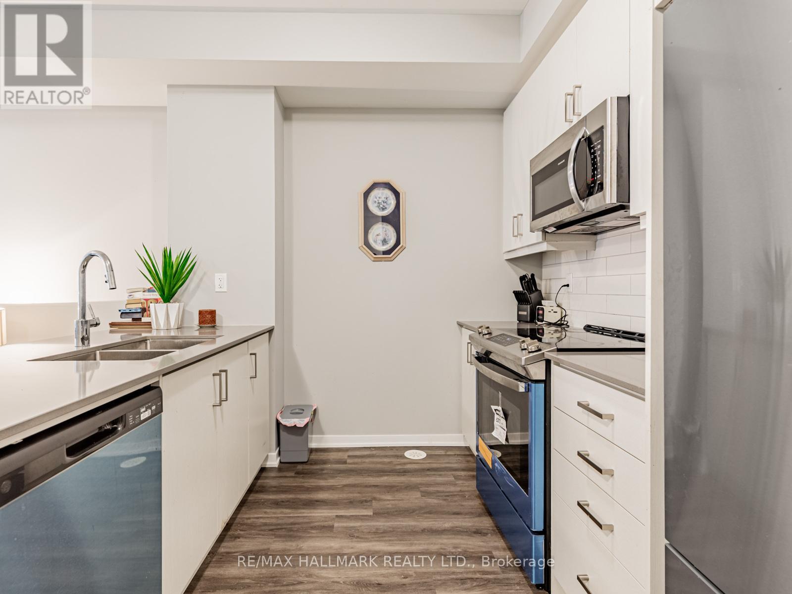 193 - 141 Honeycrisp Crescent, Vaughan (Vaughan Corporate Centre), Ontario  L4K 0N7 - Photo 20 - N12593324