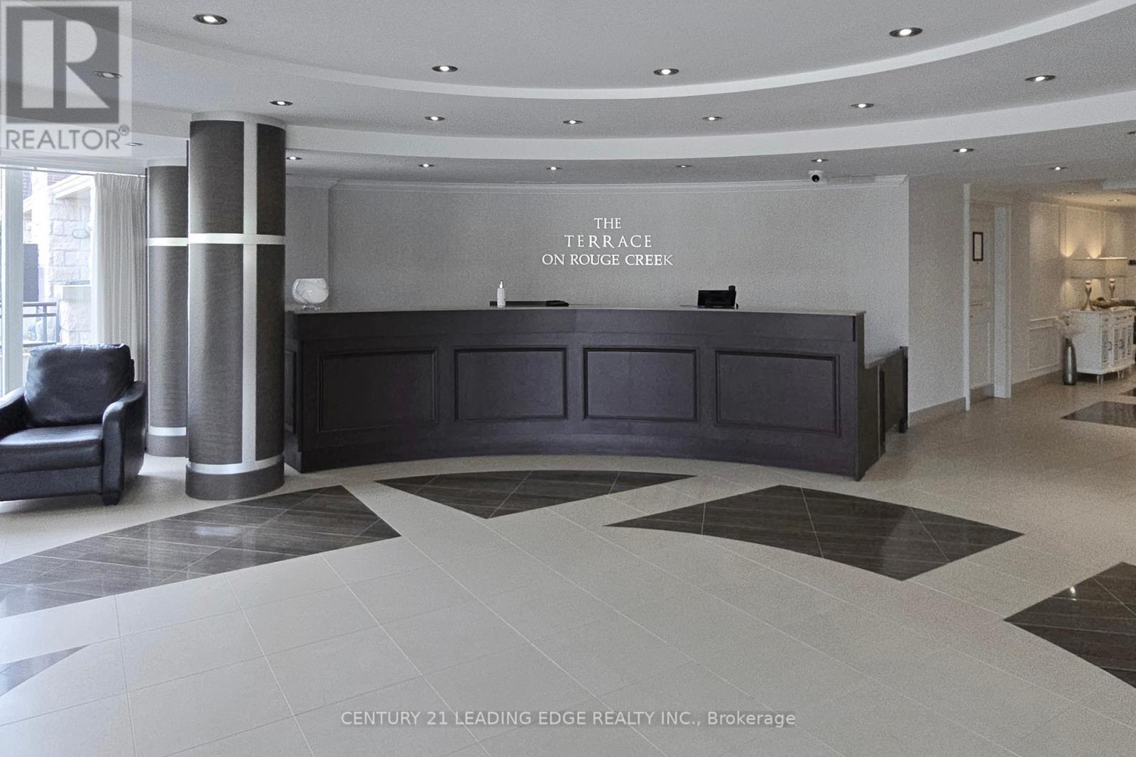 305 - 35 Baker Hill Boulevard, Whitchurch-Stouffville, Ontario  L4A 1P8 - Photo 4 - N12593372