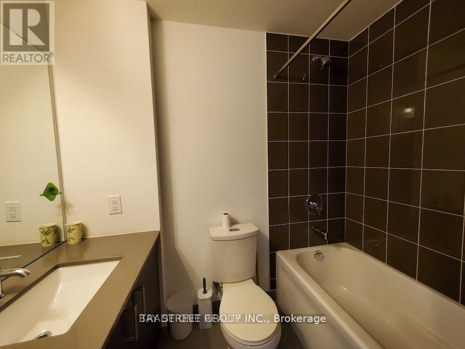 208 - 11611 Yonge Street, Richmond Hill, Ontario  L4E 3N8 - Photo 8 - N12593410