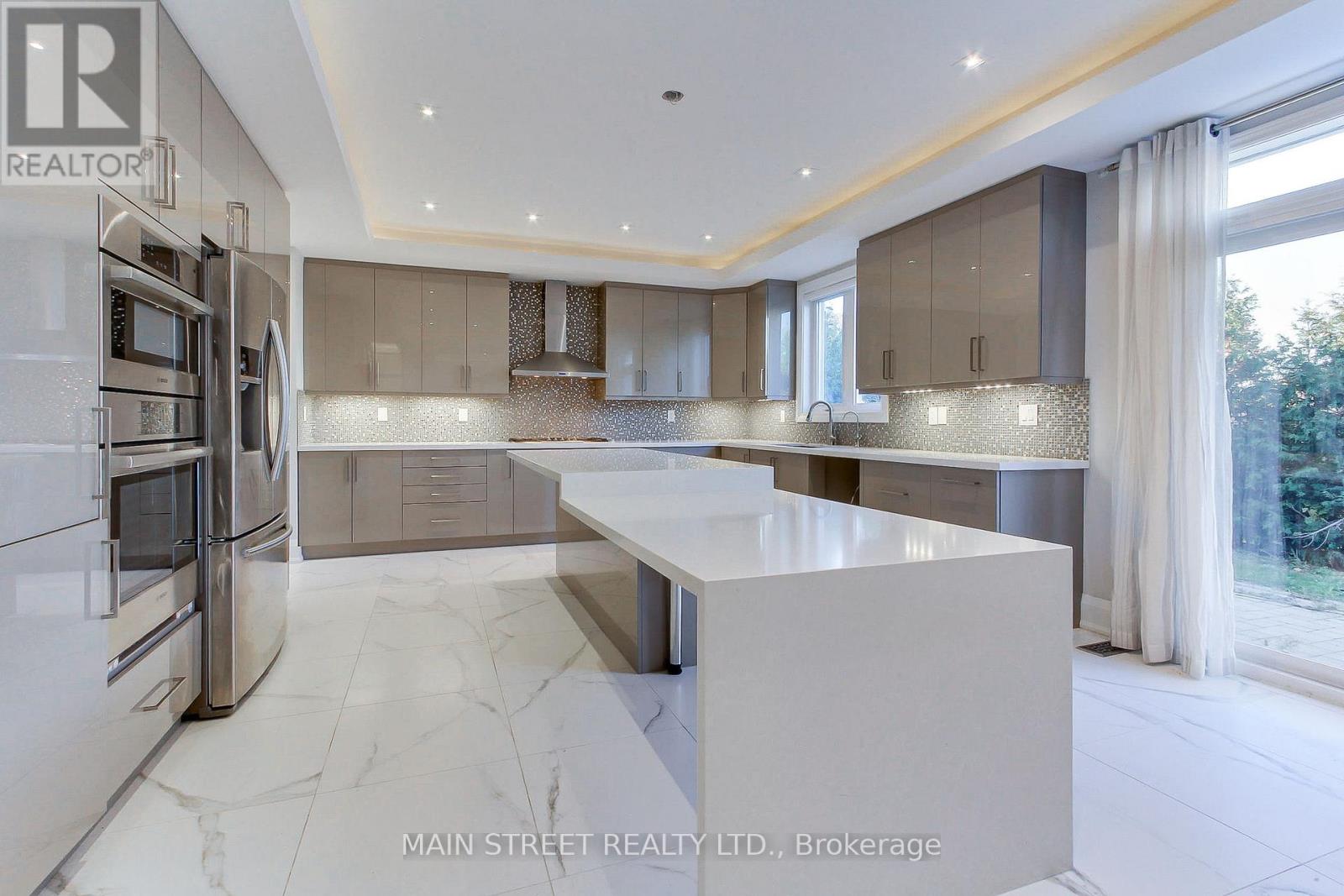 36 Adastra Crescent, Markham, Ontario  L6C 3G7 - Photo 11 - N12593482