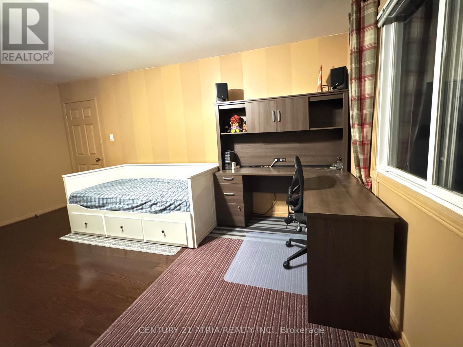 15 Timpson Drive, Aurora, Ontario  L4G 5K6 - Photo 20 - N12593520