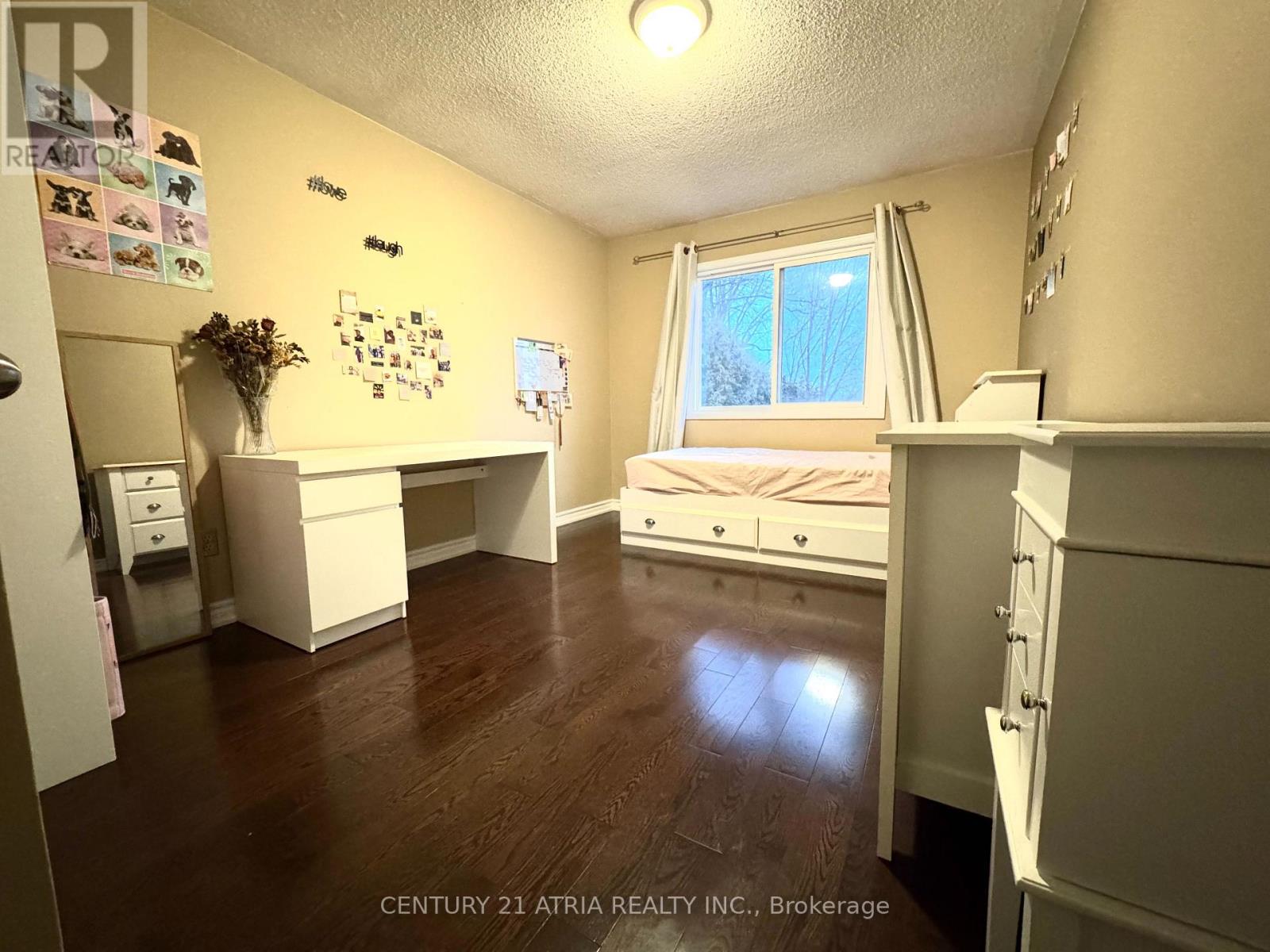 15 Timpson Drive, Aurora, Ontario  L4G 5K6 - Photo 23 - N12593520