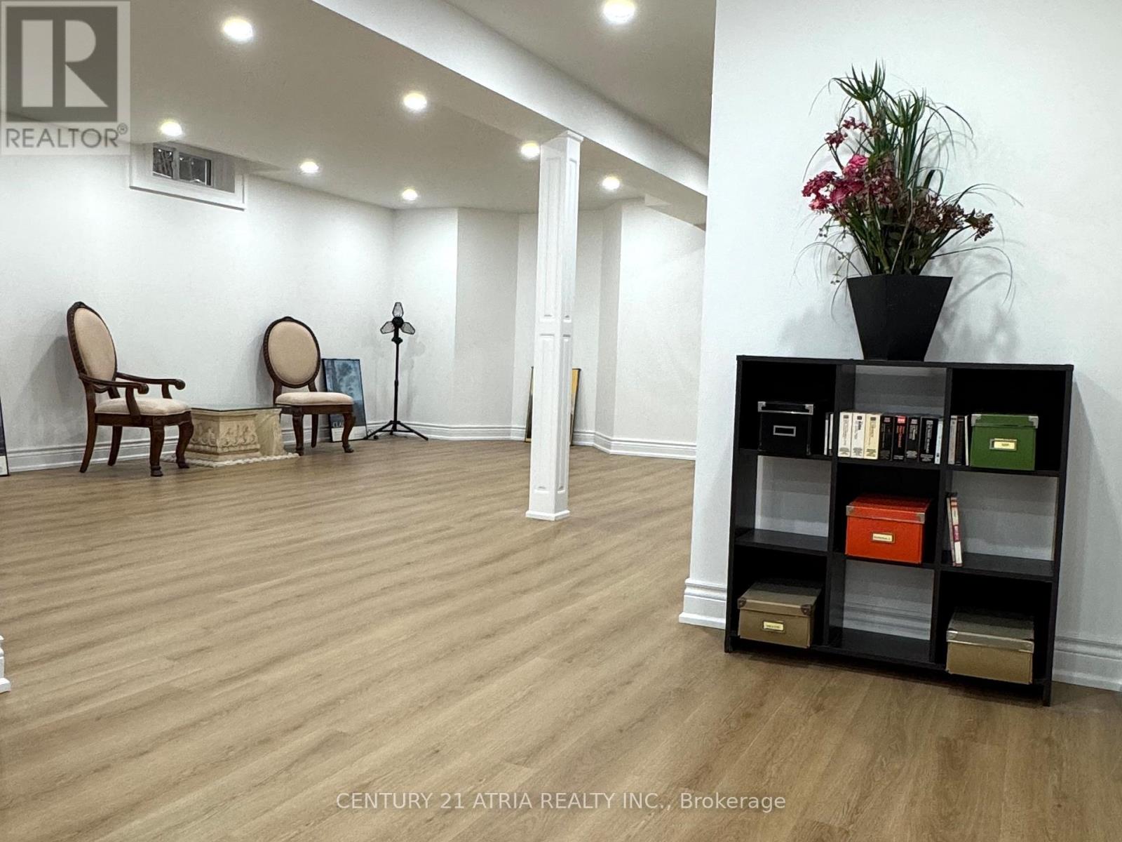 15 Timpson Drive, Aurora, Ontario  L4G 5K6 - Photo 28 - N12593520