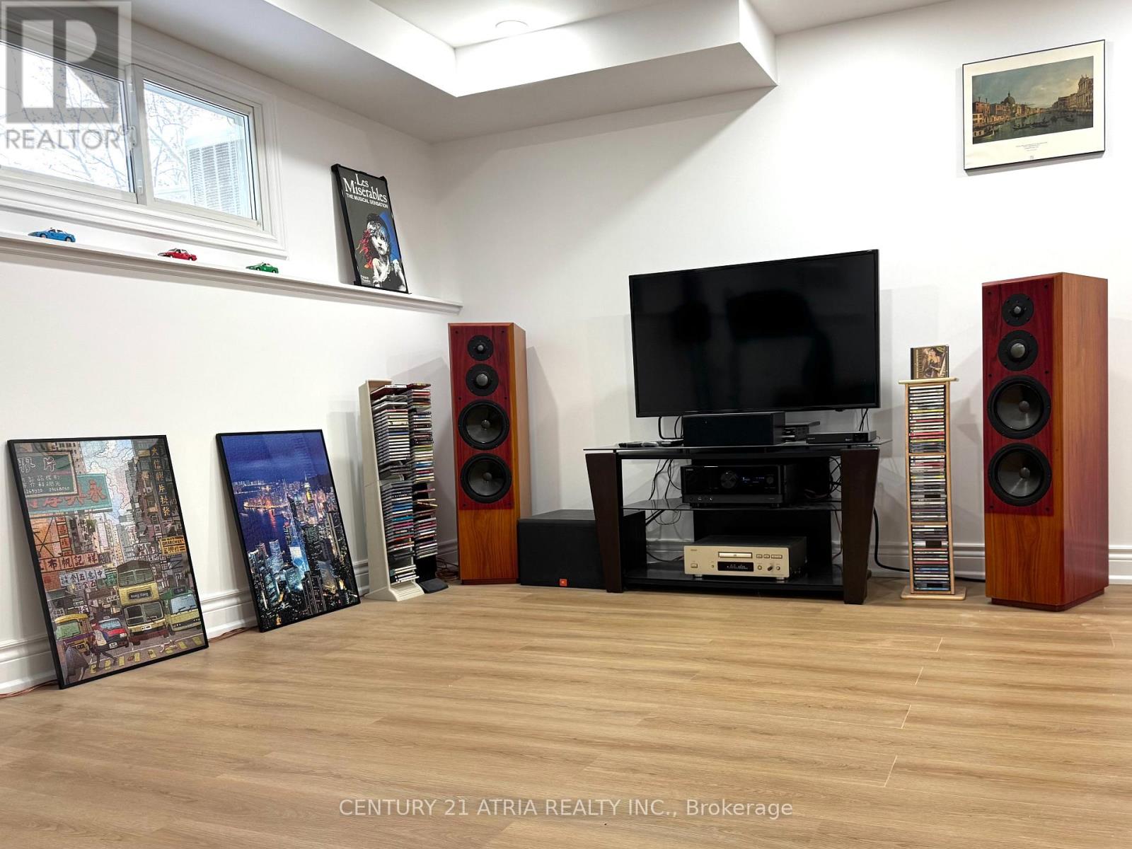 15 Timpson Drive, Aurora, Ontario  L4G 5K6 - Photo 29 - N12593520