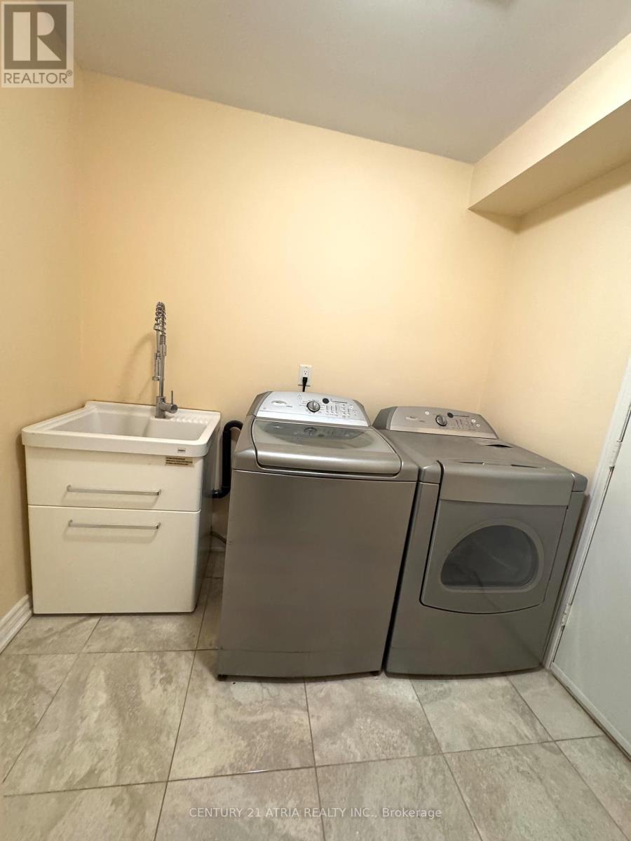 15 Timpson Drive, Aurora, Ontario  L4G 5K6 - Photo 33 - N12593520