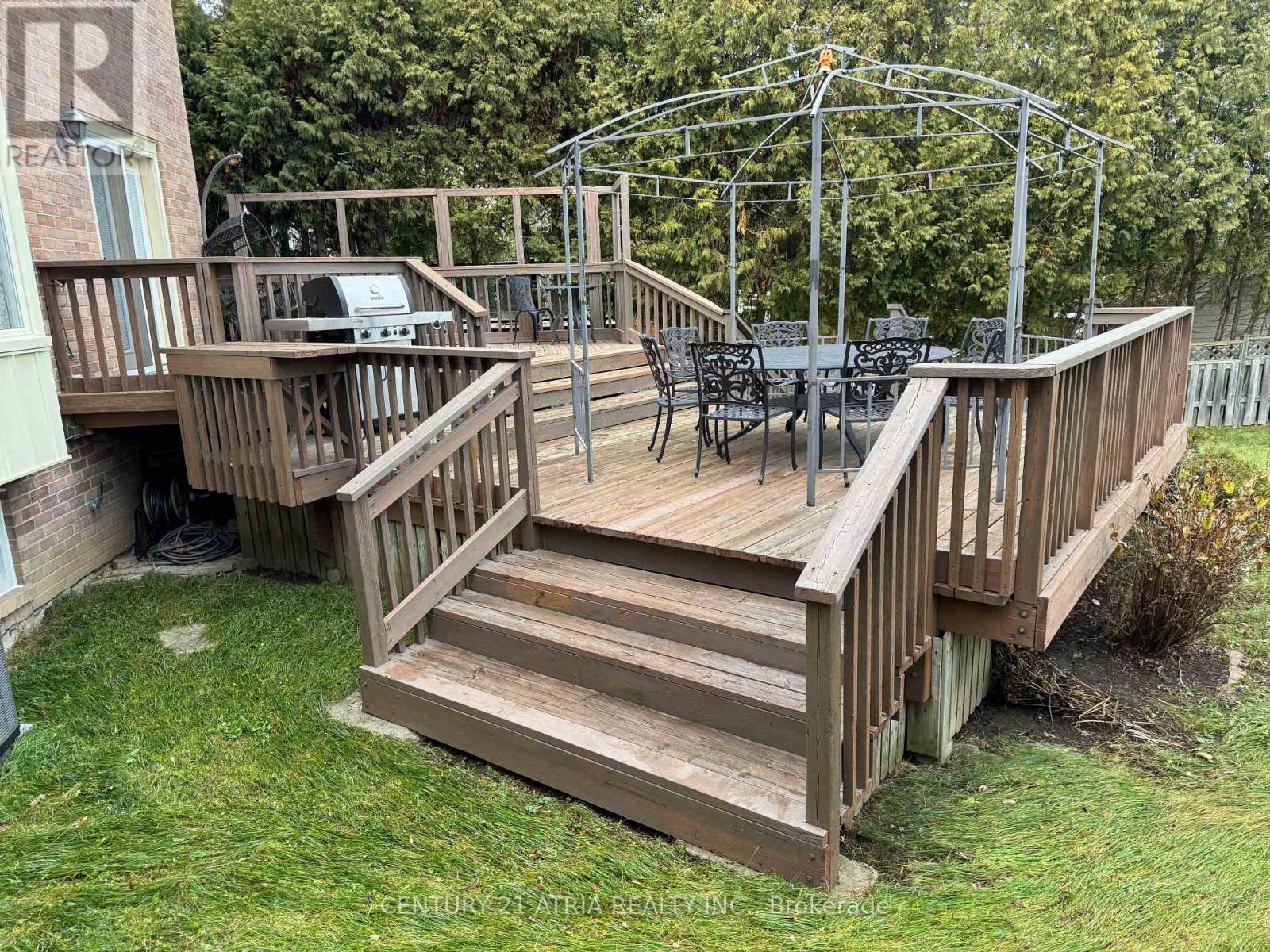 15 Timpson Drive, Aurora, Ontario  L4G 5K6 - Photo 36 - N12593520