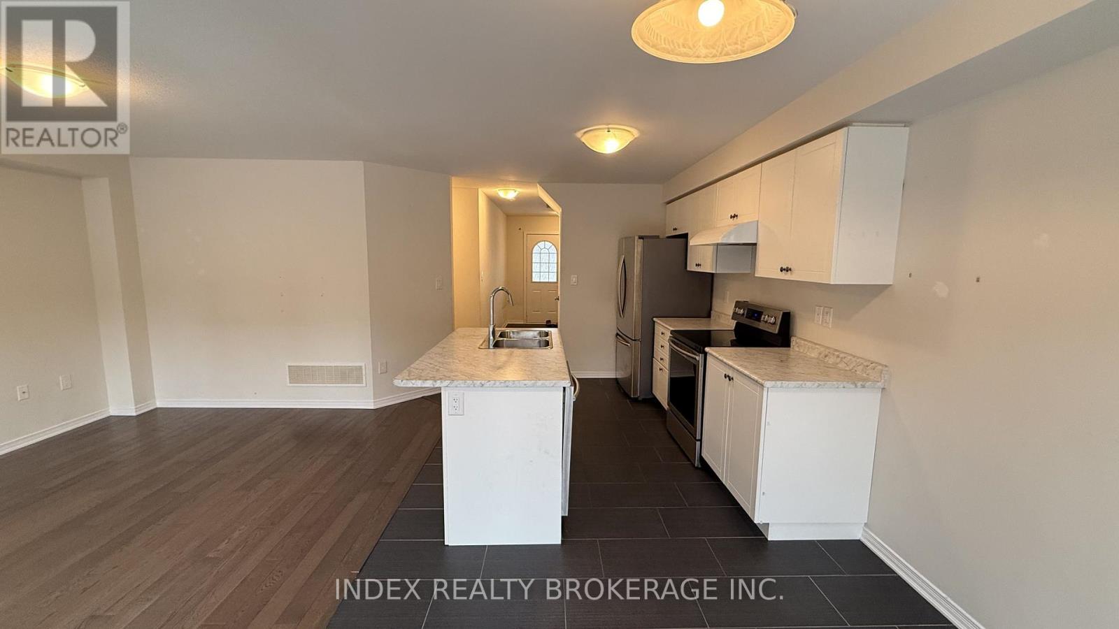 38 Patterson Drive, Haldimand, Ontario  N3W 0B8 - Photo 10 - X12592148