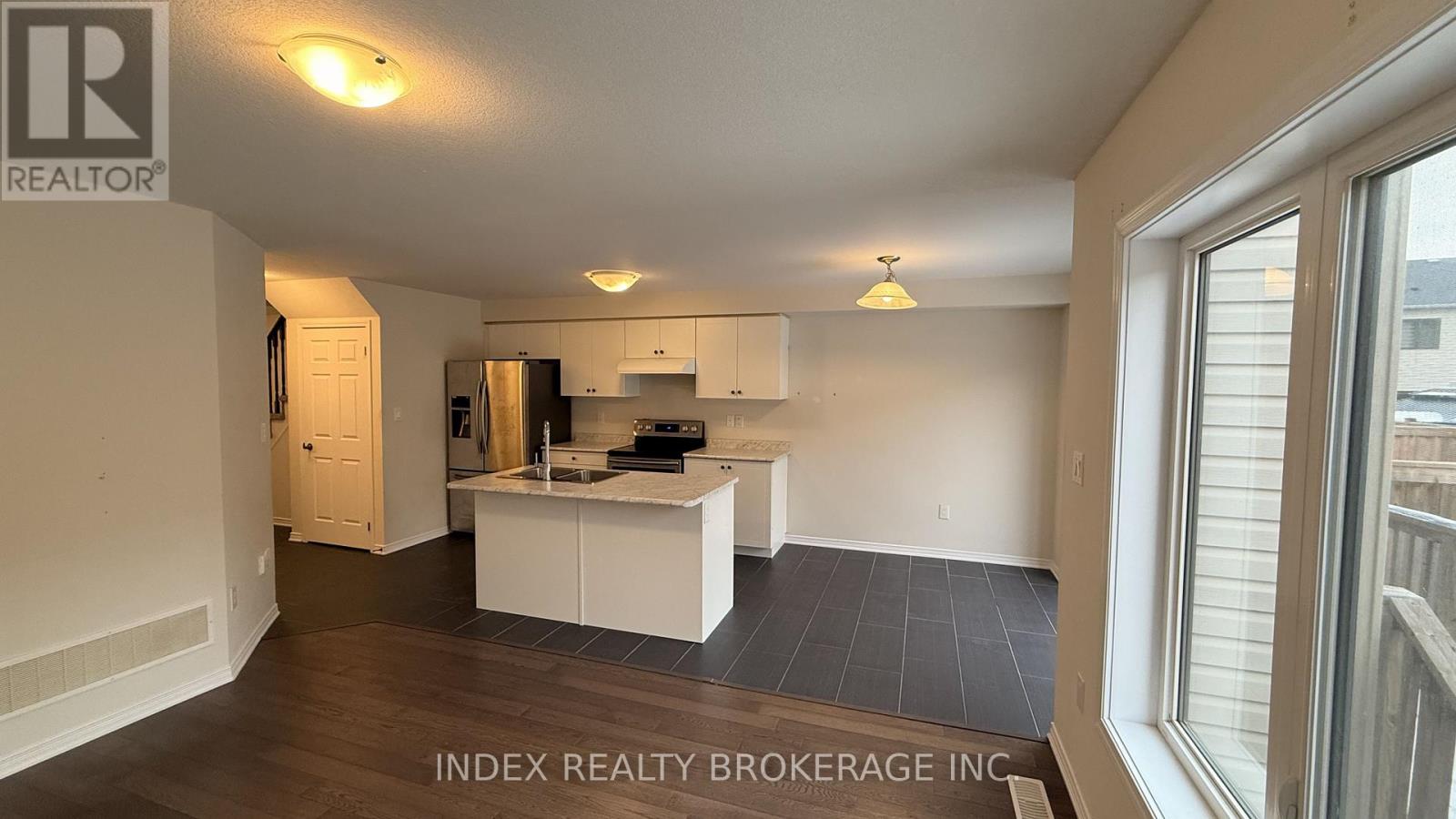 38 Patterson Drive, Haldimand, Ontario  N3W 0B8 - Photo 12 - X12592148