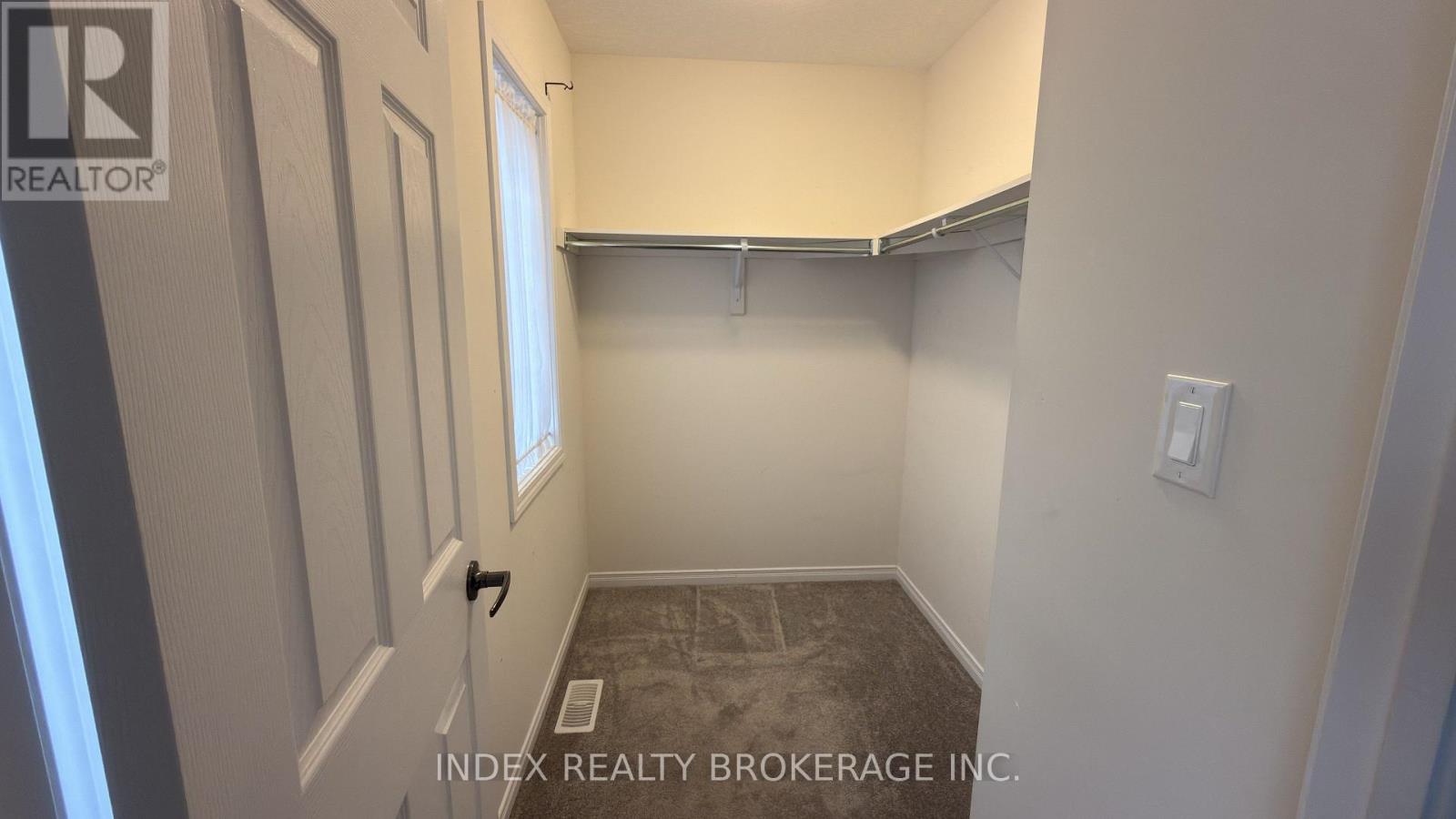 38 Patterson Drive, Haldimand, Ontario  N3W 0B8 - Photo 6 - X12592148