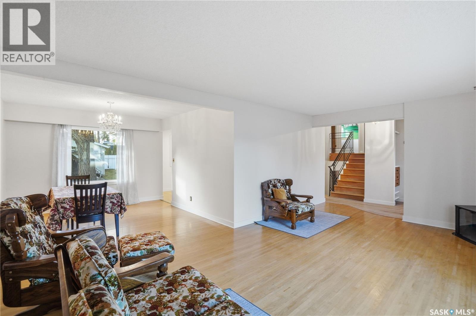 510 Bate Crescent, Saskatoon, Saskatchewan  S7H 3A7 - Photo 9 - SK024155