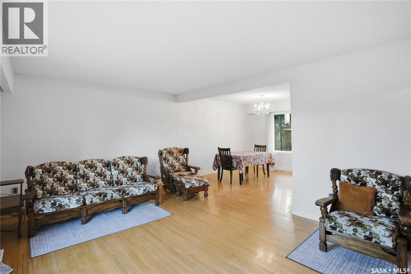 510 Bate Crescent, Saskatoon, Saskatchewan  S7H 3A7 - Photo 6 - SK024155