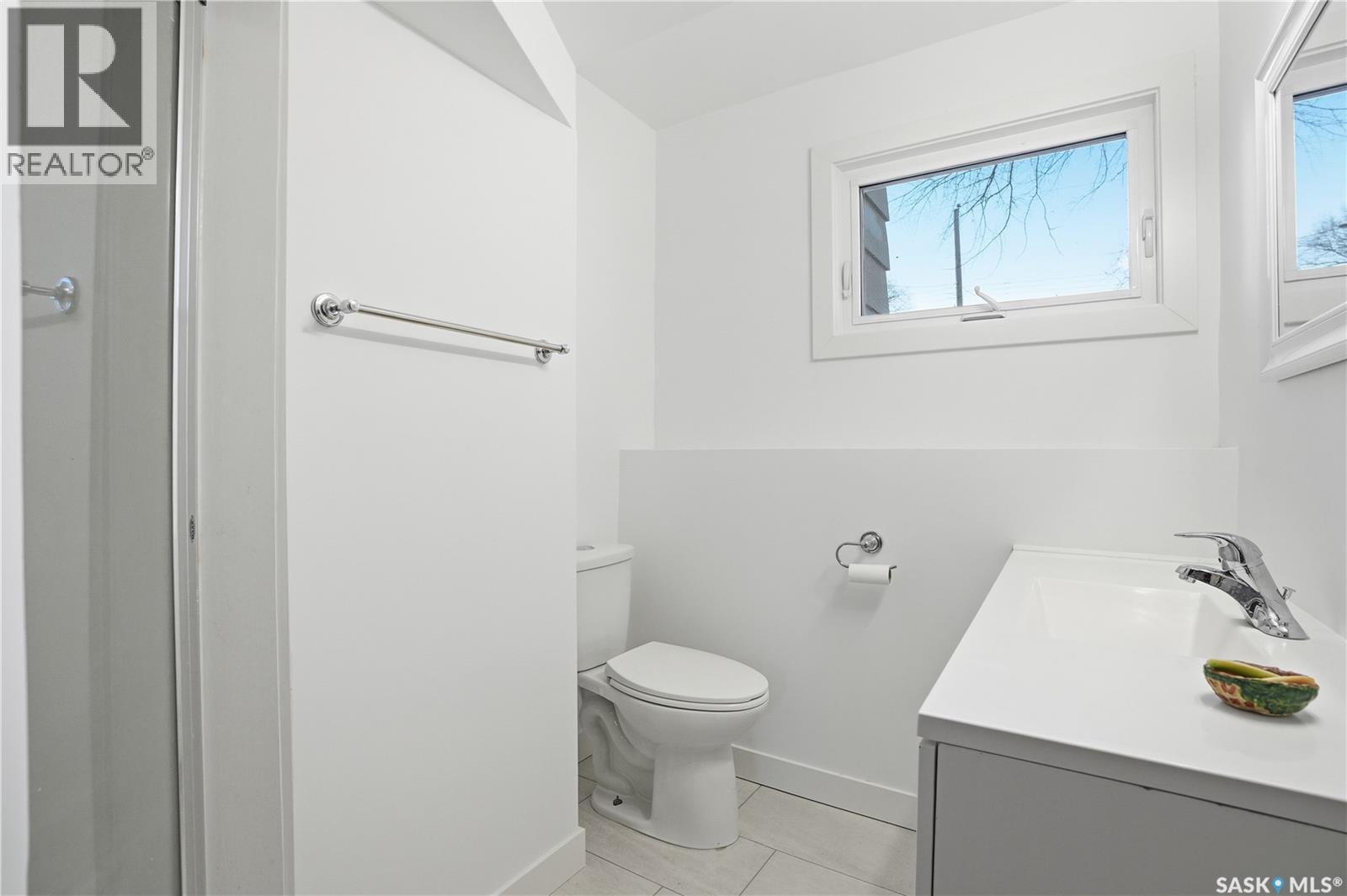 510 Bate Crescent, Saskatoon, Saskatchewan  S7H 3A7 - Photo 29 - SK024155