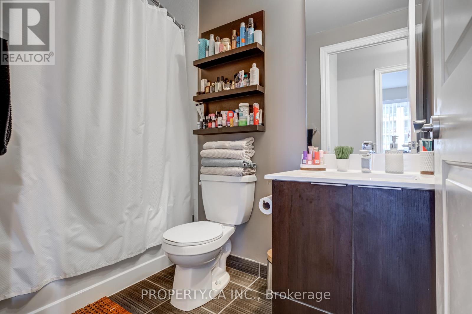 406 - 16 Brookers Lane, Toronto, Ontario  M8V 0A5 - Photo 18 - W12593276
