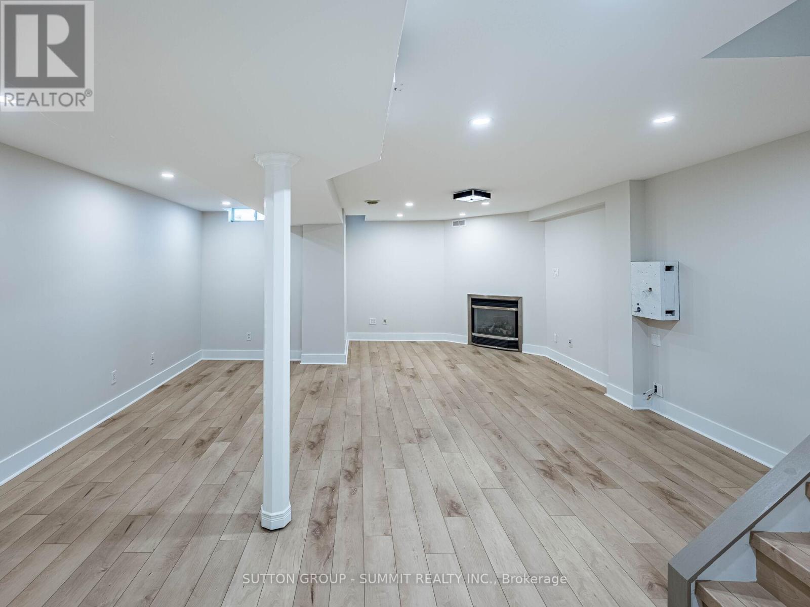 7676 Black Walnut Trail E, Mississauga, Ontario  L5N 8A6 - Photo 44 - W12593284