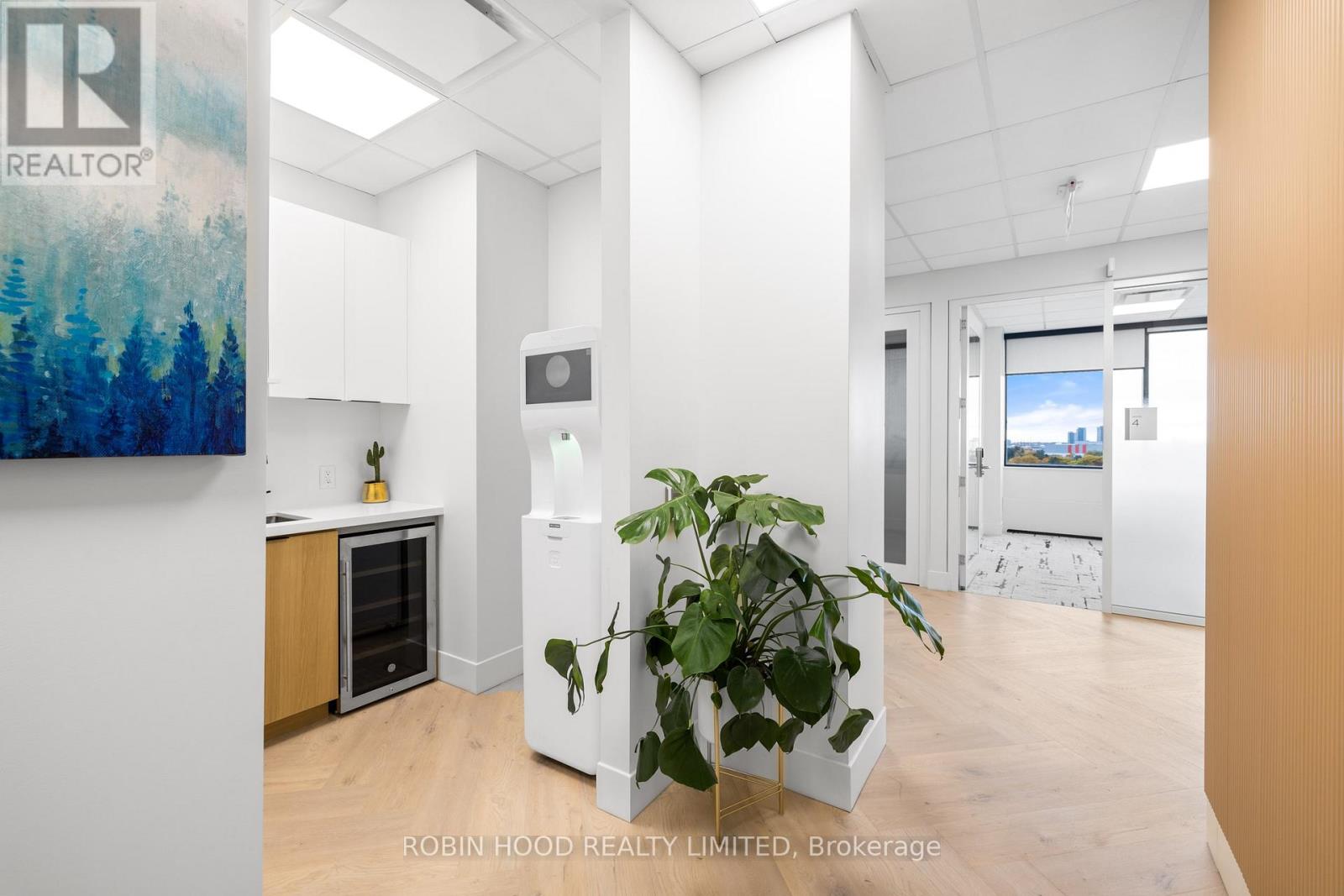 700 - 295 The West Mall, Toronto, Ontario  M9C 4Z4 - Photo 11 - W12593310