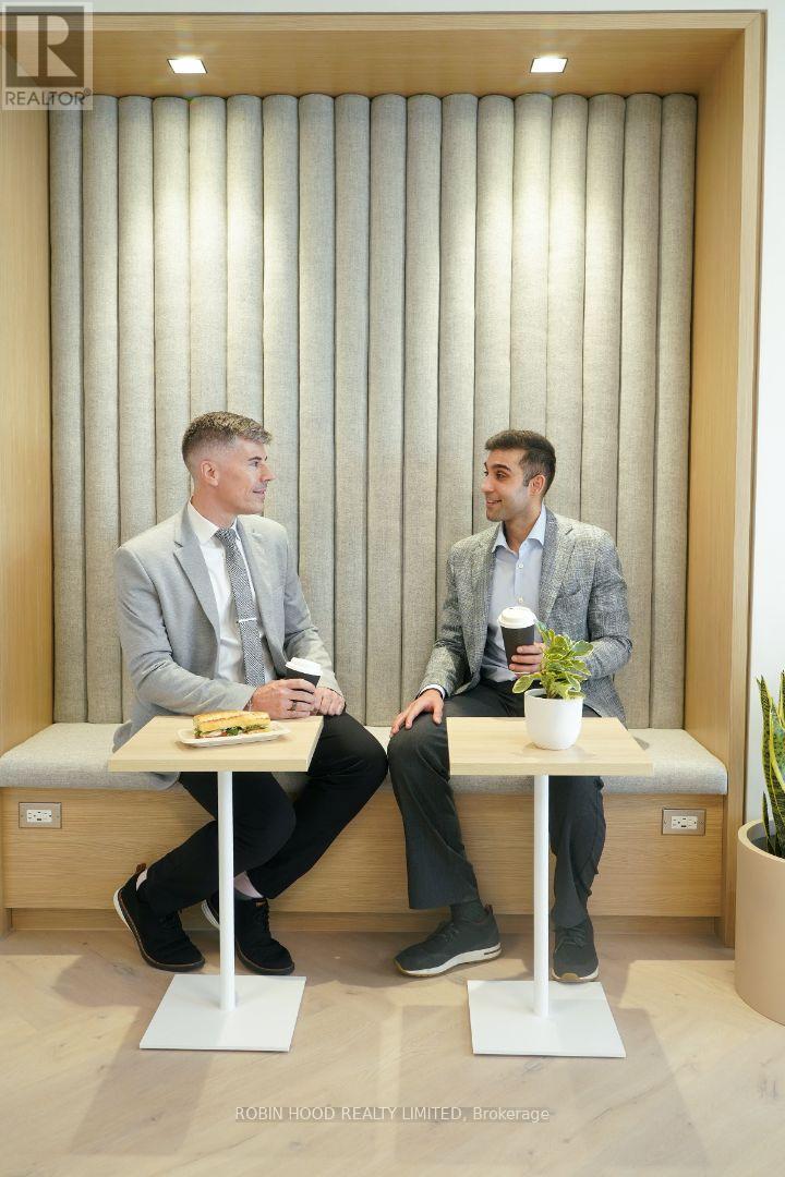 700 - 295 The West Mall, Toronto, Ontario  M9C 4Z4 - Photo 21 - W12593310