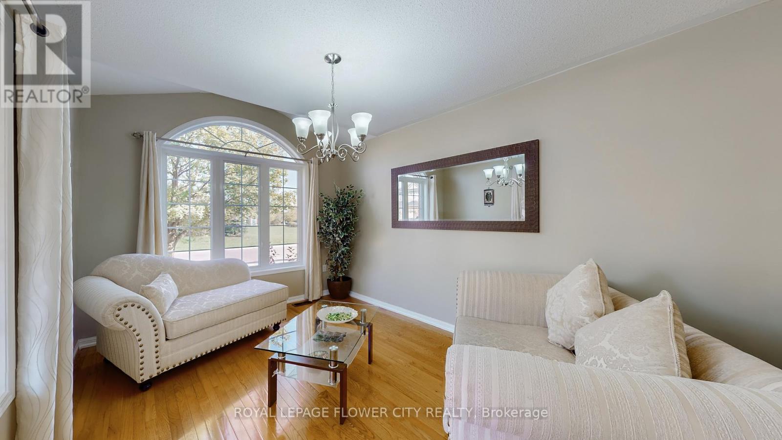 177 Fandango Drive, Brampton, Ontario  L6X 0M1 - Photo 8 - W12593326