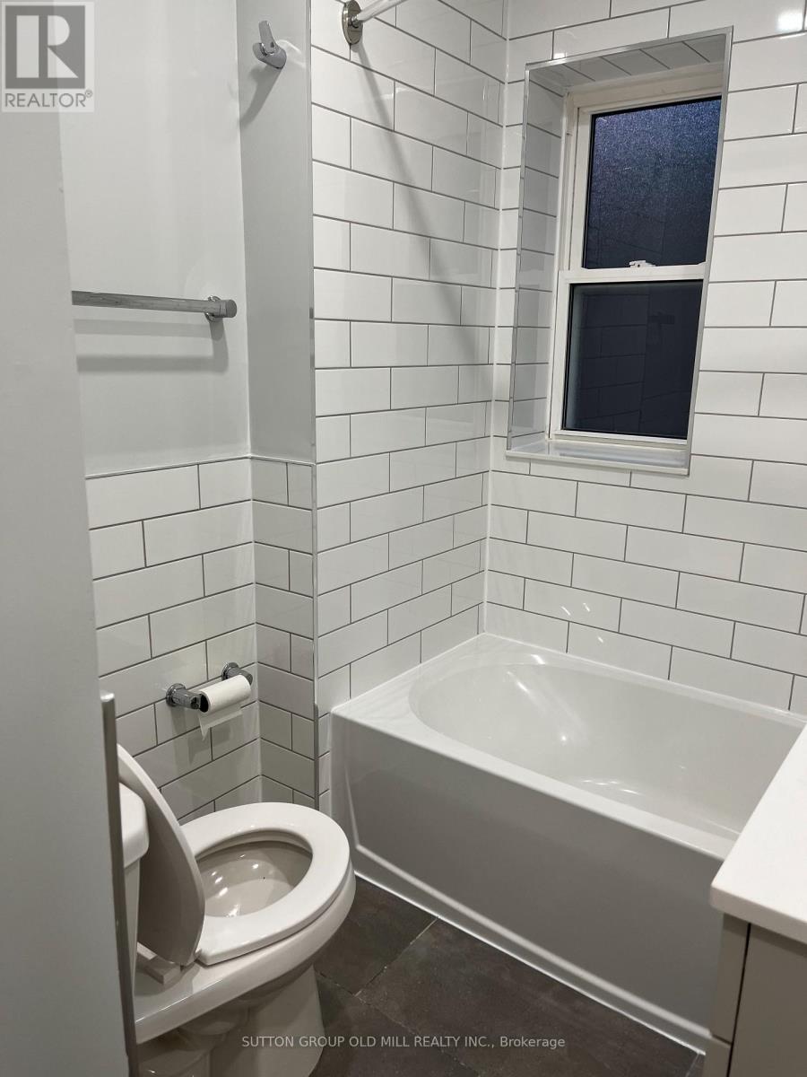 Main Floor - 97 Twelfth Street, Toronto, Ontario  M8V 3G9 - Photo 14 - W12593350