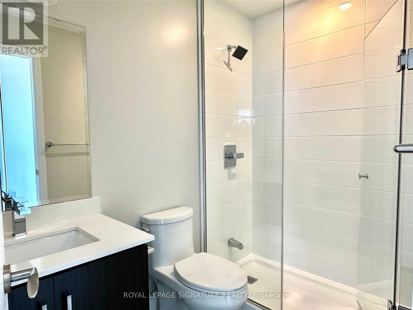 702 - 15 Lynch Street, Brampton, Ontario  L6W 0C7 - Photo 6 - W12593386