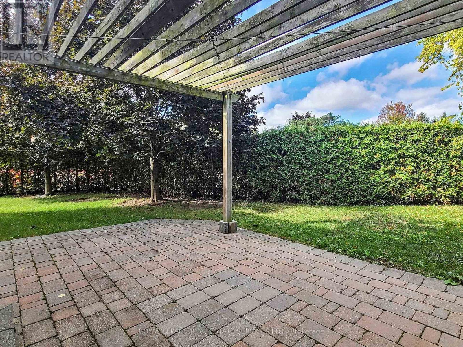 301 Mohawk Road, Oakville, Ontario  L6L 6P9 - Photo 43 - W12593402