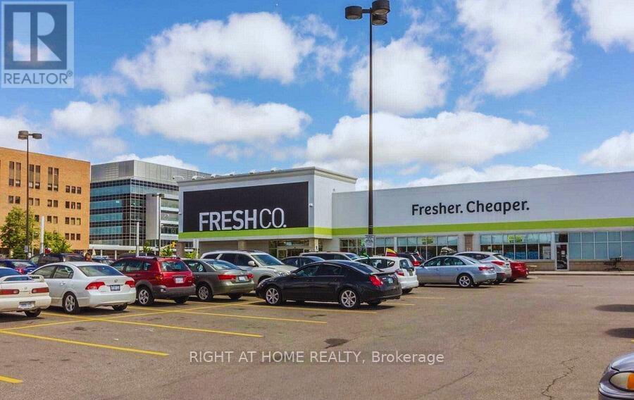 216 Fleetwood Crescent, Brampton, Ontario  L6T 2E6 - Photo 48 - W12593412