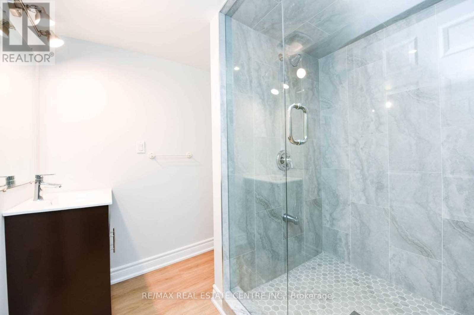 Lower - 19 Alderbury Crescent, Brampton, Ontario  L6T 1P5 - Photo 13 - W12593416