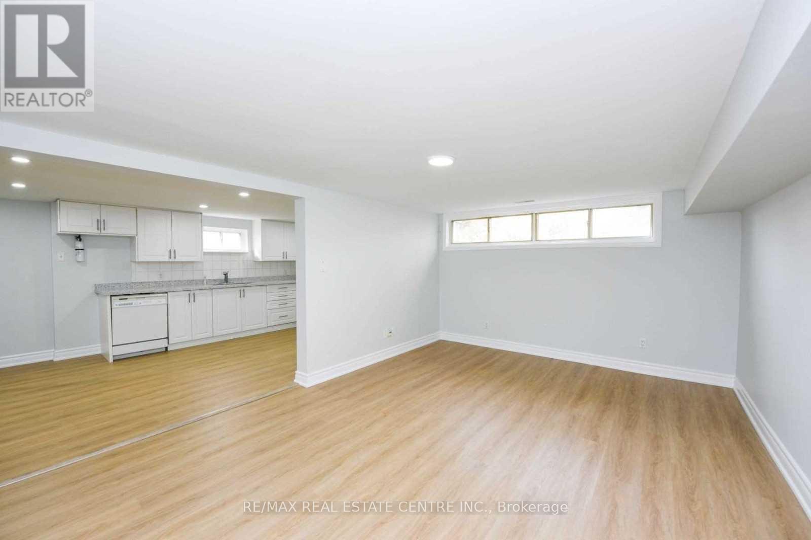 Lower - 19 Alderbury Crescent, Brampton, Ontario  L6T 1P5 - Photo 7 - W12593416