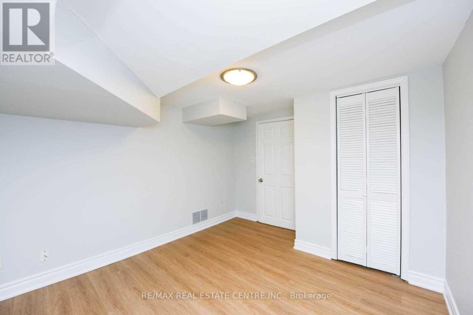 Lower - 19 Alderbury Crescent, Brampton, Ontario  L6T 1P5 - Photo 9 - W12593416