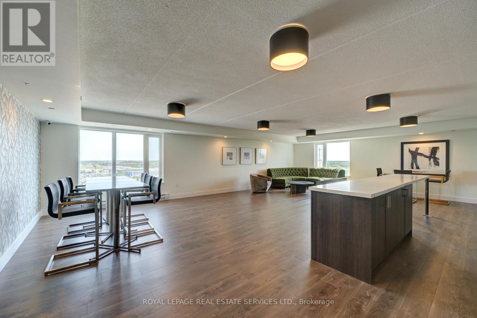 716 Main Street E, Milton, Ontario  L9T 9L9 - Photo 27 - W12593418