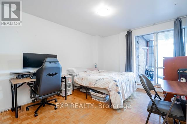 226 - 3025 The Credit Woodlands Drive, Mississauga, Ontario  L5C 2V3 - Photo 18 - W12593420